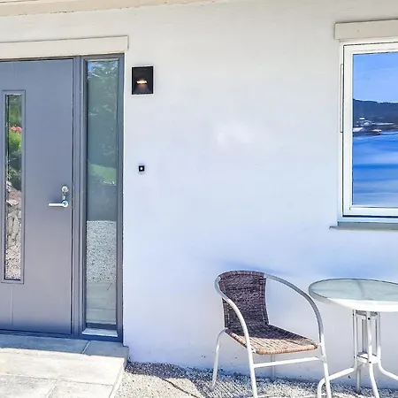 4 Bedroom Awesome In Holiday home Olve