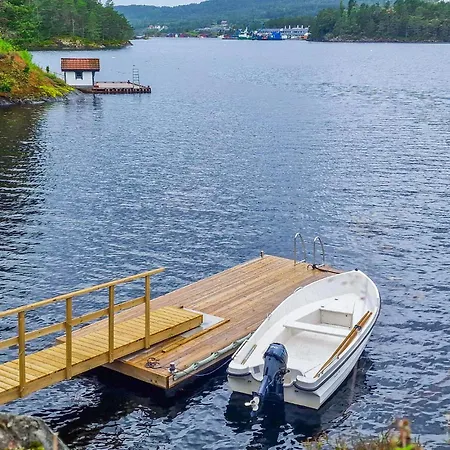 Casa vacanze 4 Bedroom Awesome In